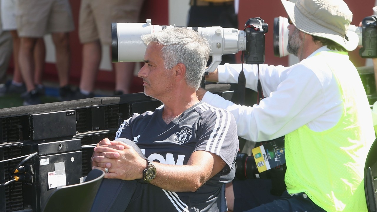 Mourinho nói gì về chấn thương của Herrera? - Bóng Đá