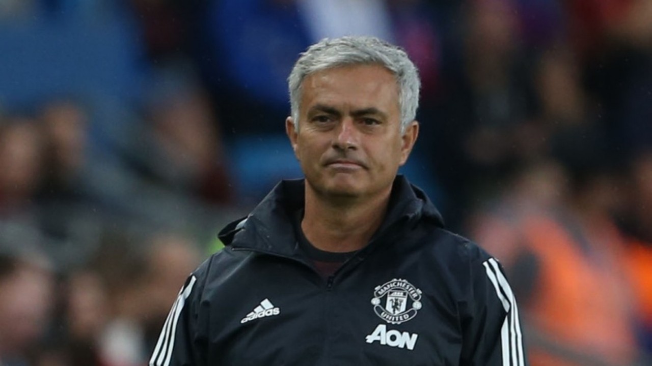 Victor Lindelof được Mourinho khen ngợi - Bóng Đá