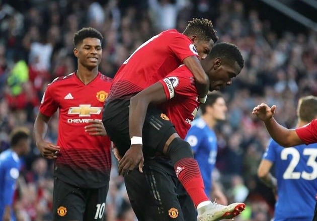 Ảnh Pogba Lindelof De Gea ngồi chung xe - Bóng Đá