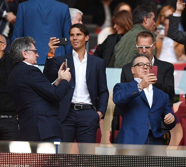 Cổ vũ Atletico, Rafael Nadal bị fan Real gọi là 'rắn độc' - Bóng Đá