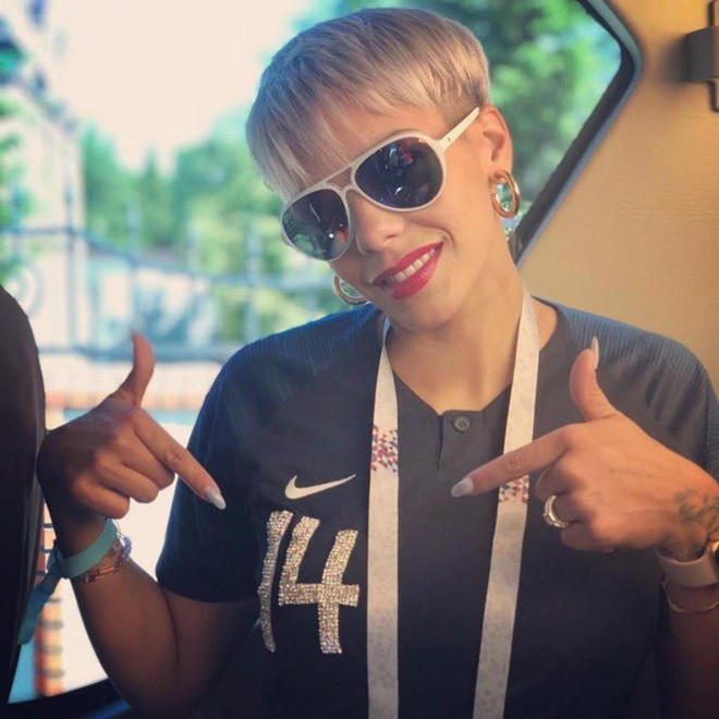 Ai là WAGS xinh đẹp nhất của tuyển Pháp tại World Cup 2018 ? - Bóng Đá