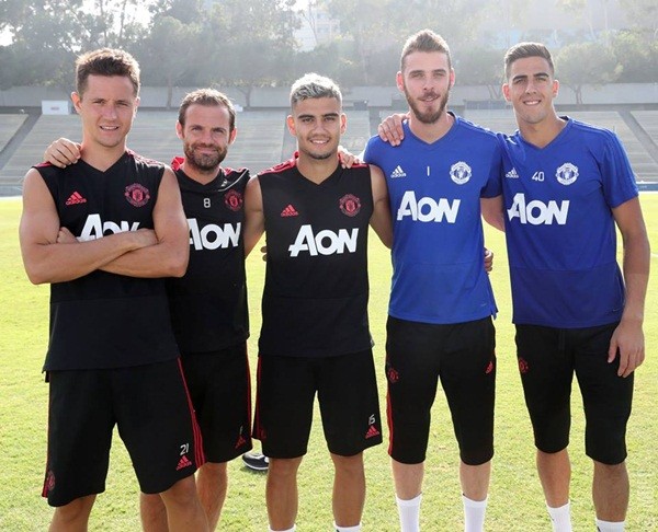 Matic gặp họa, De Gea và Fred hớn hở chào đồng đội MU - Bóng Đá
