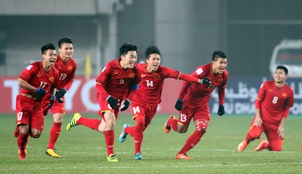 Olympic Việt Nam: Phía sau lời cảnh báo của thầy Park - Bóng Đá