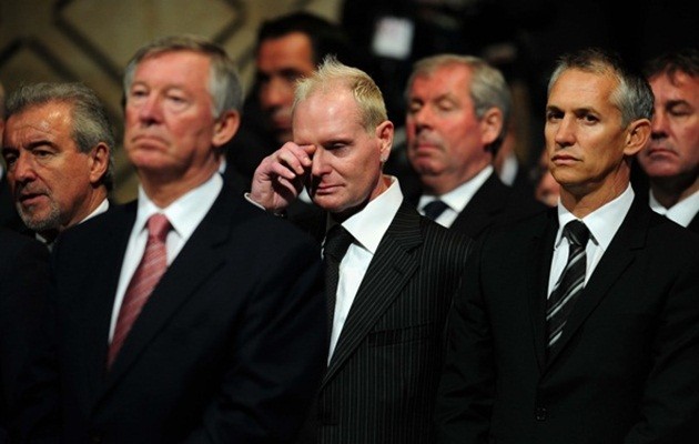 Paul Gascoigne - Thiên tài nát rượu (Phần 3): Hóa điên - Bóng Đá