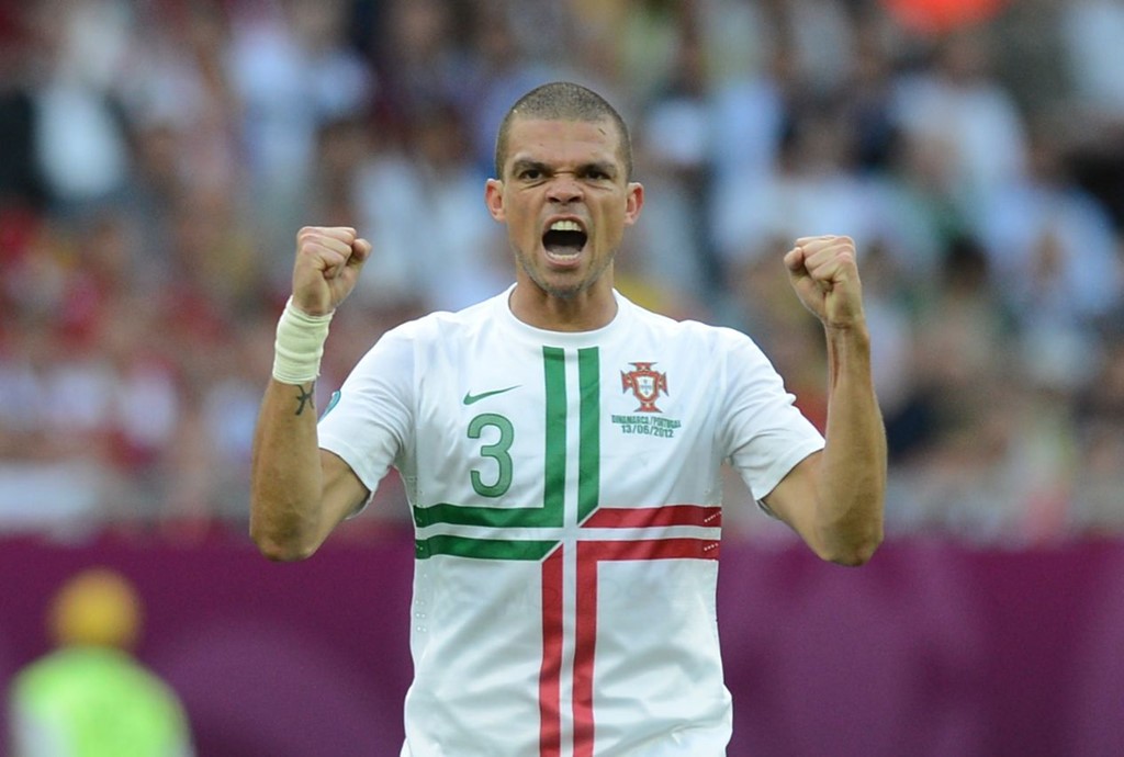 Đội hình những 'bô lão' tại World Cup 2018 - Bóng Đá