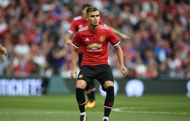 Bạn thân Mourinho sắp đưa sao trẻ M.U sắp trở lại nước Anh  - Bóng Đá