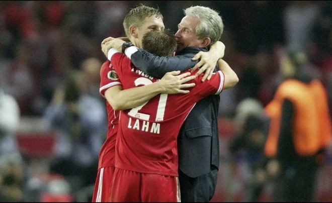 Philipp Lahm: Những dòng tự sự bằng ảnh lưu giữ khoảng khắc đáng nhớ - Bóng Đá