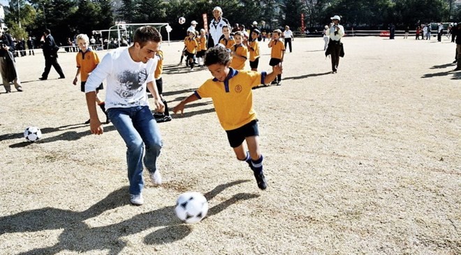 Philipp Lahm: Những dòng tự sự bằng ảnh lưu giữ khoảng khắc đáng nhớ - Bóng Đá