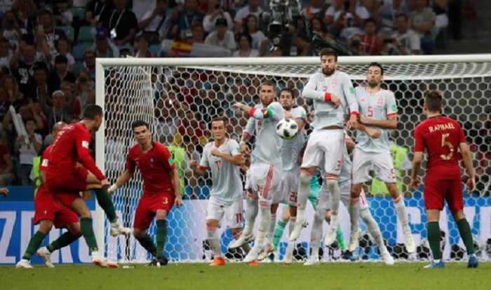 Ronaldo: người không biết đến thời gian - Bóng Đá