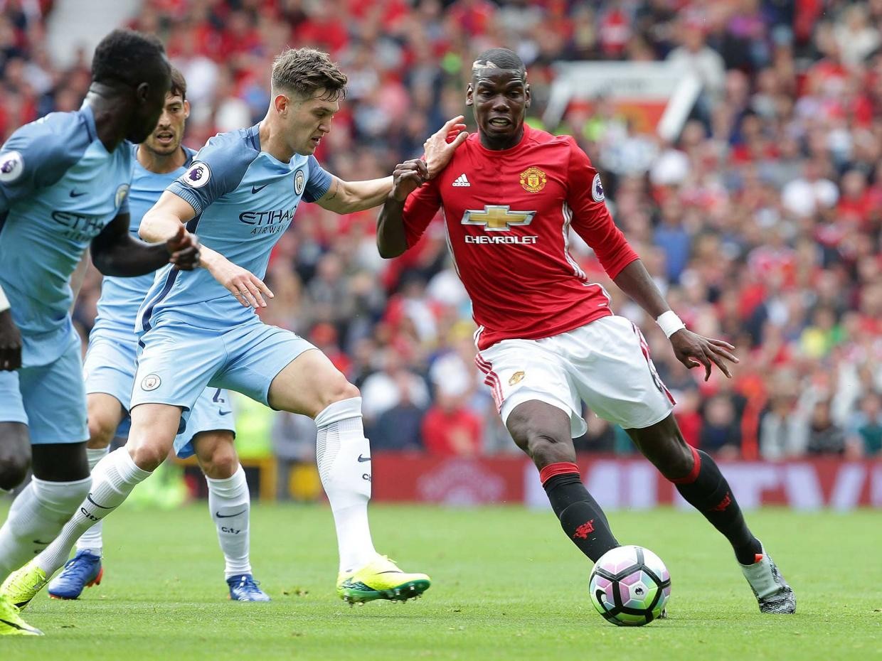 Ảnh Man United đến sân tập - Bóng Đá