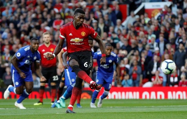 Sau tất cả, Pogba đã trở lại Man Utd với chiếc băng đội trưởng trên tay - Bóng Đá