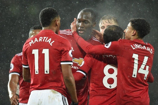 ‘MU khó có cửa vượt qua Man City để vô địch Premier League’ - Bóng Đá