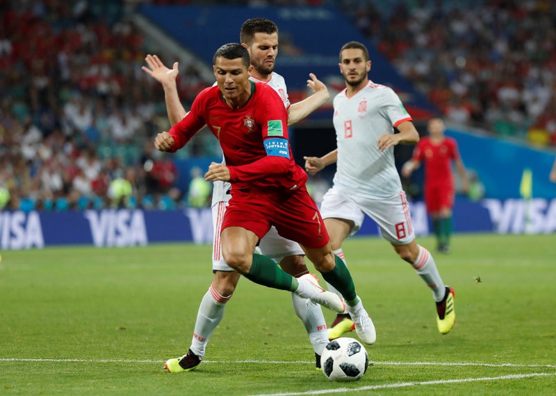 Cristiano Ronaldo đã cứu Bồ Đào Nha như thế nào? - Bóng Đá