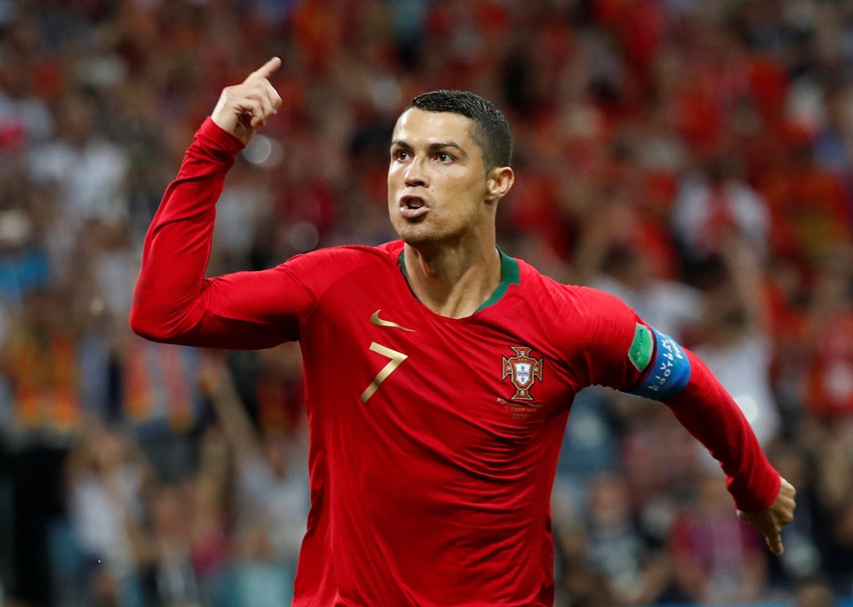 Cristiano Ronaldo đã cứu Bồ Đào Nha như thế nào? - Bóng Đá