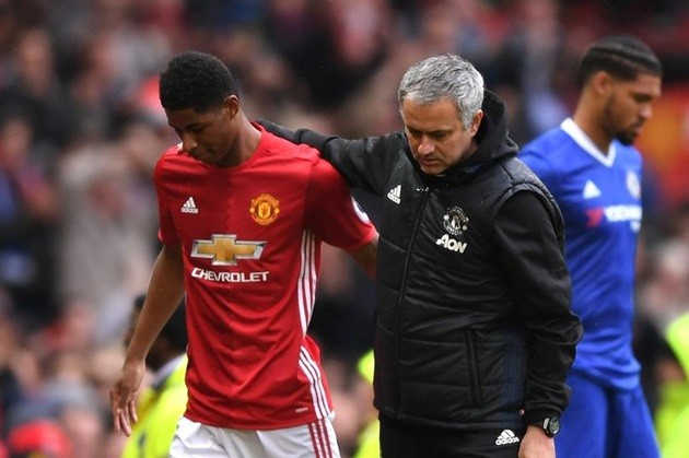 Có một người Mourinho tin tưởng hơn cả Pogba, Herrera - Bóng Đá