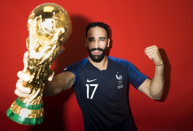 Chuyện chưa biết về 'thần may mắn' Adil Rami của tuyển Pháp - Bóng Đá