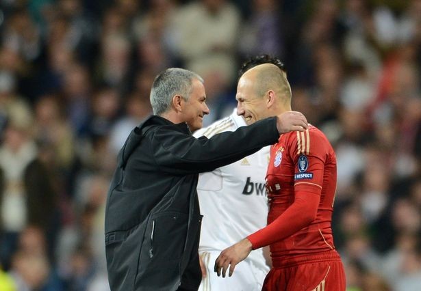 4 bản hợp đồng miễn phí, nhưng cực chất cho Man Utd - Bóng Đá
