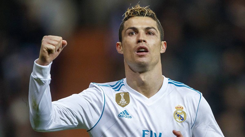 Real vs Liverpool: Đêm nay, cả thế giới lại dưới chân Ronaldo? - Bóng Đá