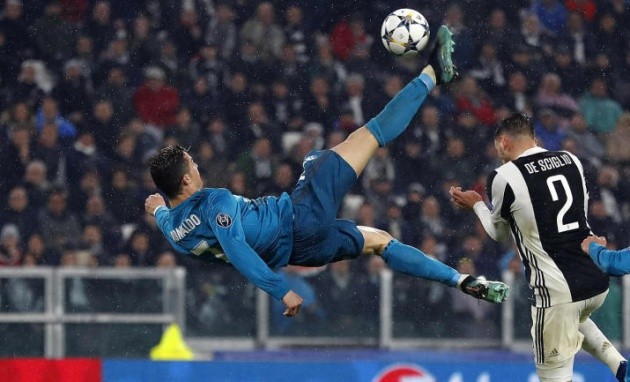 Cristiano! Tôi sẽ không yêu anh nữa - Bóng Đá