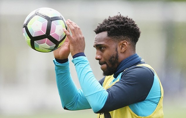 Danny Rose báo hung tin đến Tottenham - Bóng Đá
