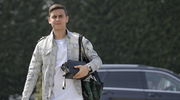 Mê mệt với vẻ điển trai khó cưỡng của dàn sao Juventus - Bóng Đá