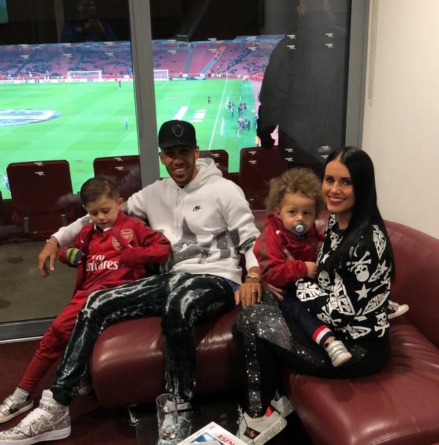 Aubameyang - Không phải nắng nhưng cứ thích chói chang - Bóng Đá