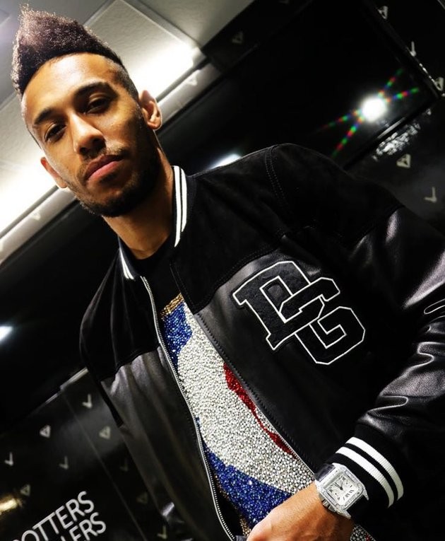 Aubameyang - Không phải nắng nhưng cứ thích chói chang - Bóng Đá