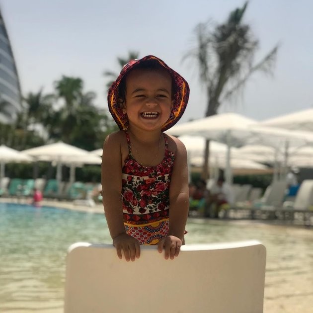 Trốn Barca, Coutinho hòa mình cùng sa mạc tại Dubai - Bóng Đá