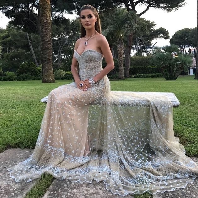 Top 5 nàng WAGS kiều diễm của cầu thủ đạo Hồi tại World Cup 2018 - Bóng Đá