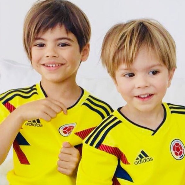 Top 5 fan nhí dễ thương nhất World Cup 2018 - Bóng Đá