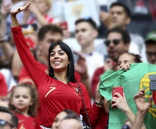 Top 5 nàng WAGS vì yêu bất chấp quê hương tại World Cup 2018 - Bóng Đá