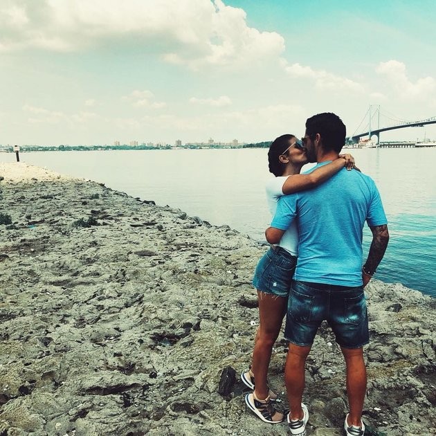 Những khoảnh khắc 'tình bể bình' của sao sân cỏ tại kỳ nghỉ Hè 2018 - Bóng Đá