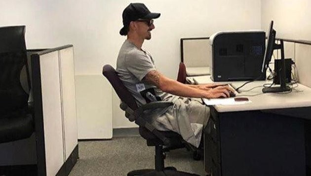 Thách thức cả thế giới, nhưng 1 điều khiến 'thánh' Ibra bó tay là gì? - Bóng Đá
