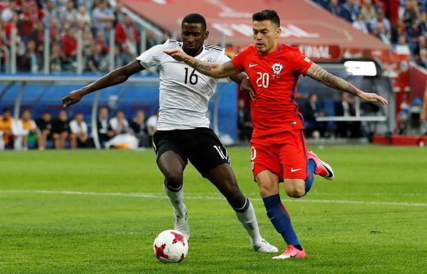 Mục tiêu của Chelsea, Antonio Rudiger là... fan cứng của Arsenal - Bóng Đá