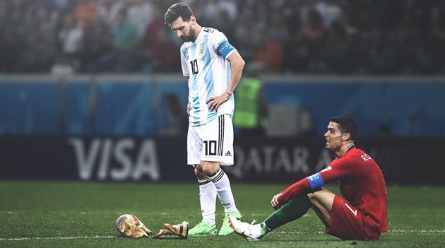 Messi và Ronaldo dừng bước: Mệt quá thân ta này - Bóng Đá
