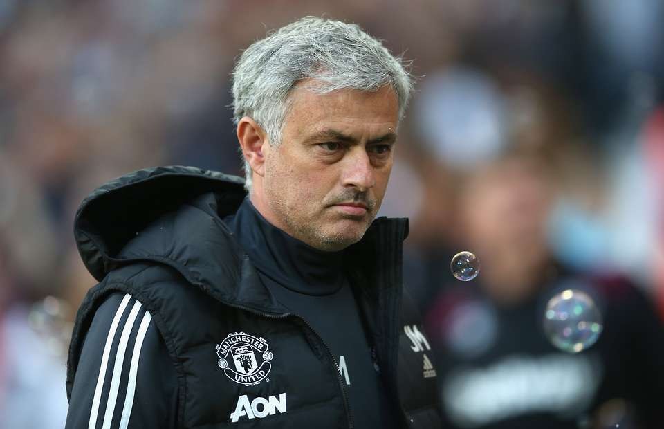 Manchester cán đích ở vị trí thứ 2, Mourinho tỏ ra bất mãn - Bóng Đá