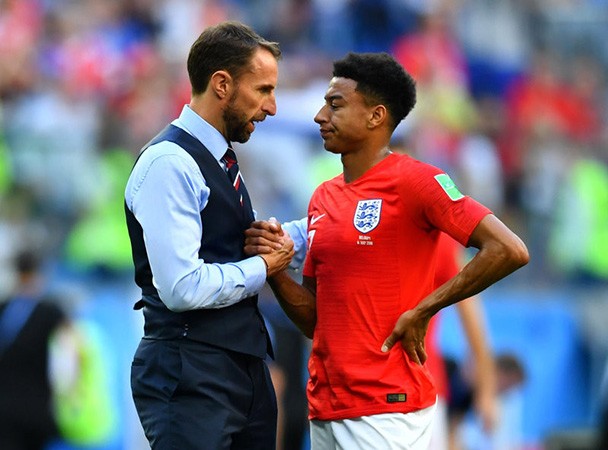 Jesse Lingard diện đồ khá chất khi sang Mỹ đón mùa Hè - Bóng Đá