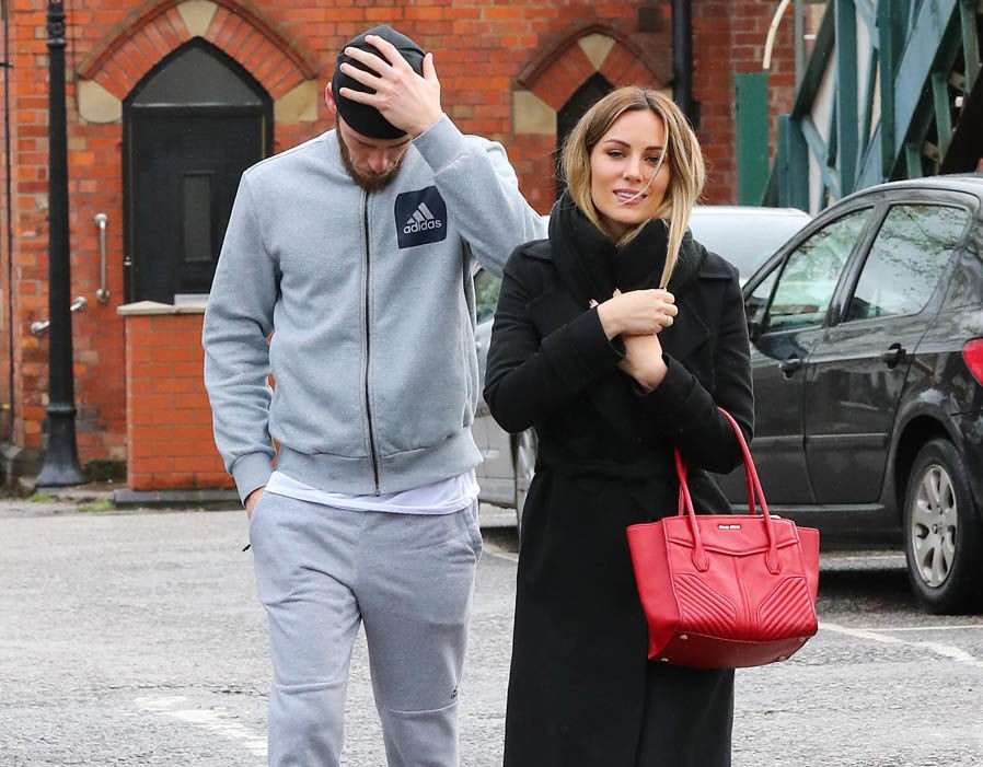 ẢNH MAN UNITED TẬP LUYỆN - Bóng Đá