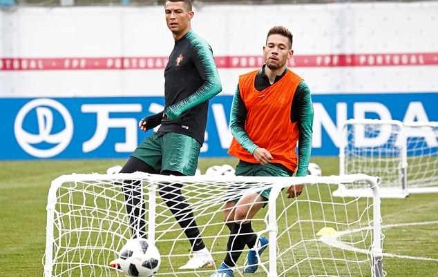 Ronaldo ghi bàn ngay khi đặt chân đến ngước Nga - Bóng Đá