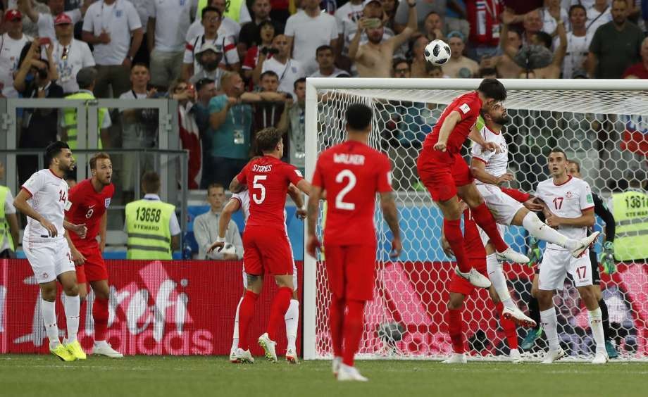 Đội hình xuất sắc lượt đầu vòng bảng World Cup: Ronaldo sáng nhất, Messi mất dạng! - Bóng Đá