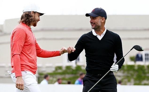 Chùm ảnh: Pep Guardiola đi chơi golf với Carrick - Bóng Đá