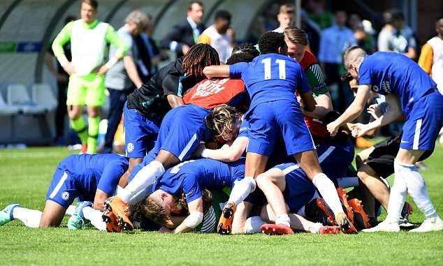 Thắng 11m cân não, Chelsea vào chung kết Champions League giải trẻ - Bóng Đá