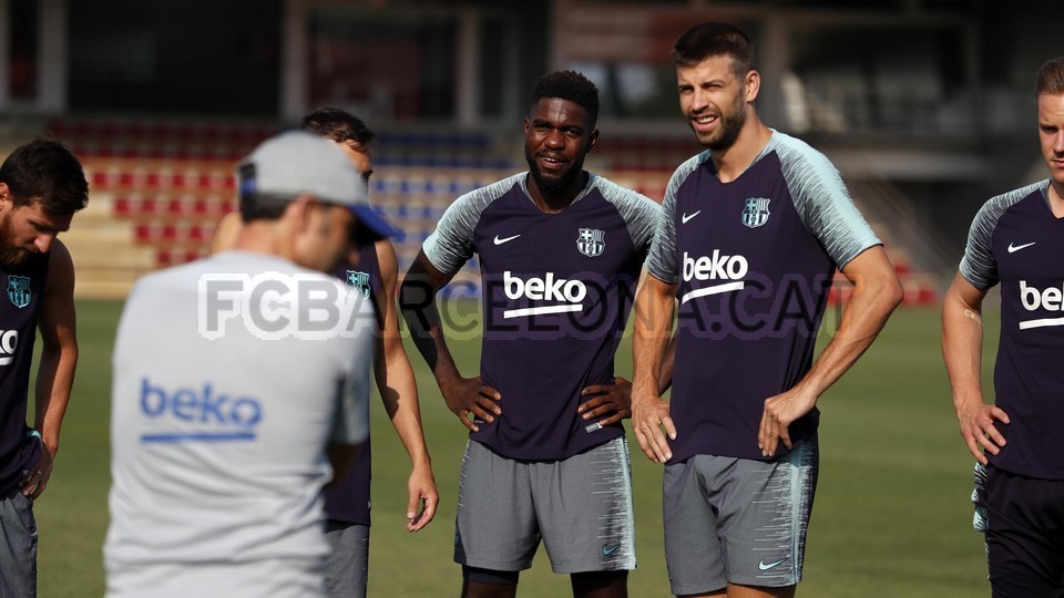 Ảnh tập Barcelona - Bóng Đá