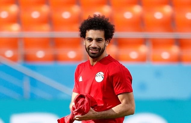 Quẩy nhiệt trên sân tập, Mohamed Salah 100% chiến Uruguay - Bóng Đá
