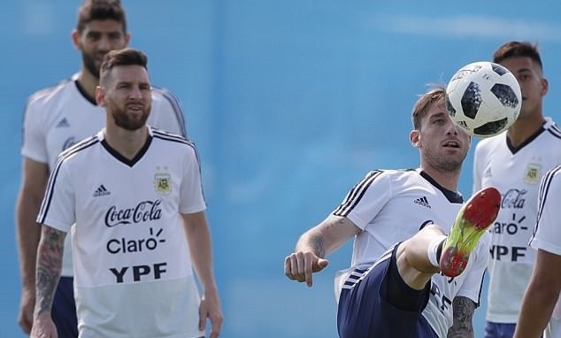  Luka Modric có mặt ở Italia, ngày rời Real không còn xa? - Bóng Đá