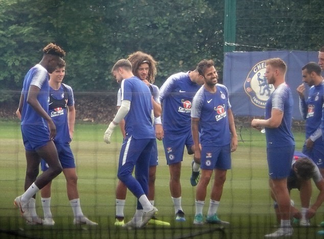 Buổi tập đầu của Chelsea sau khi sa thải Conte - Bóng Đá