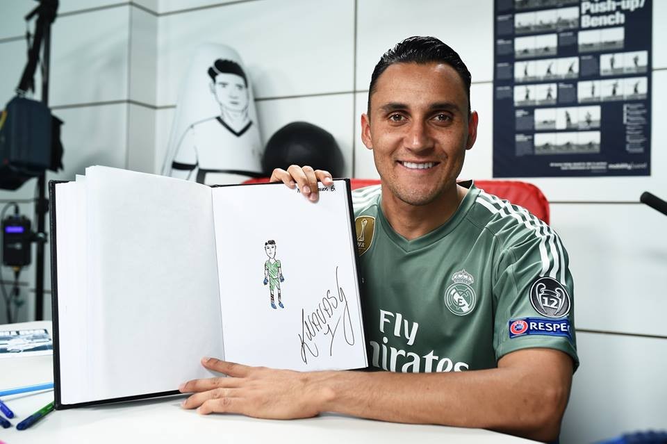Dàn sao Real Madrid tự họa bản thân trước CK Champions League - Bóng Đá