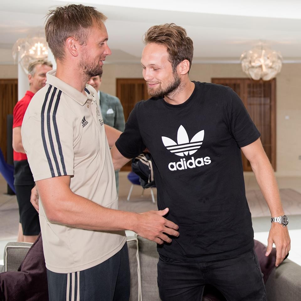 Sau tất cả, Daley Blind rạng rỡ ra mắt Ajax - Bóng Đá