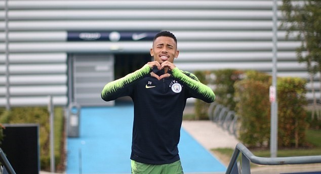 Ảnh Man City tập luyện - Bóng Đá