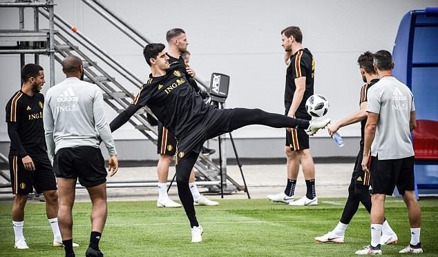 Lukaku tiếp tục mất dạng, HLV tuyển Bỉ rầu rĩ - Bóng Đá